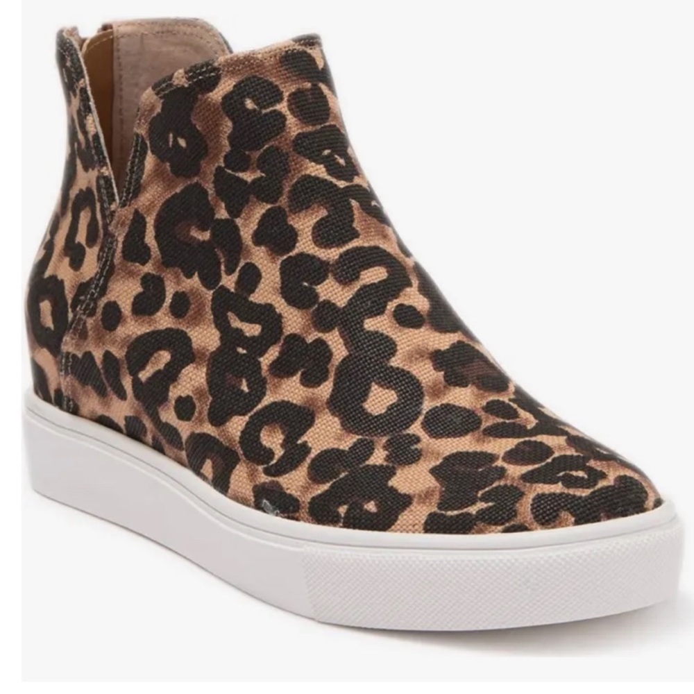 STEVE MADDEN Claud Wedge Leopard Print Sneaker Size 6.5